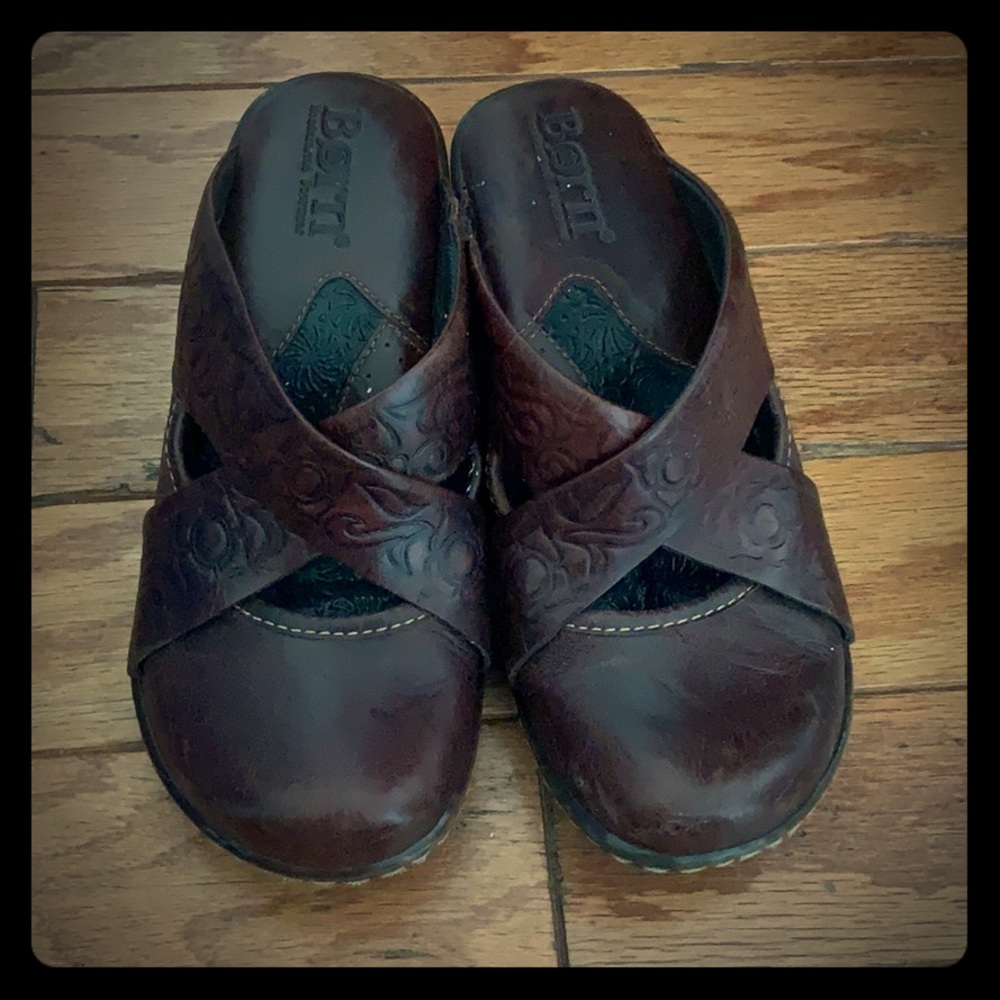 Born crisscross clog size 38